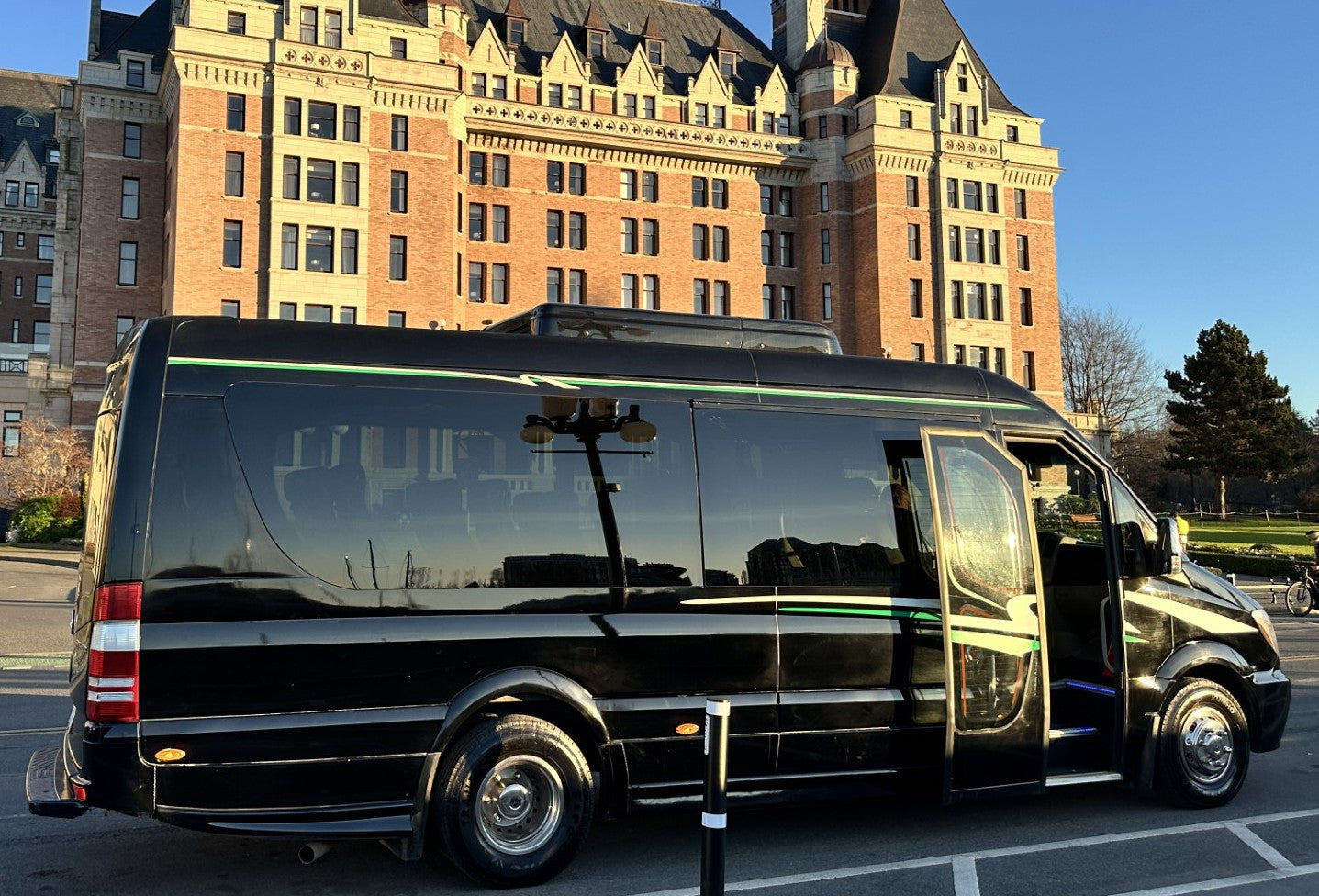Victoria BC | Chauffeur Service - Olynpix Tours & Transportation